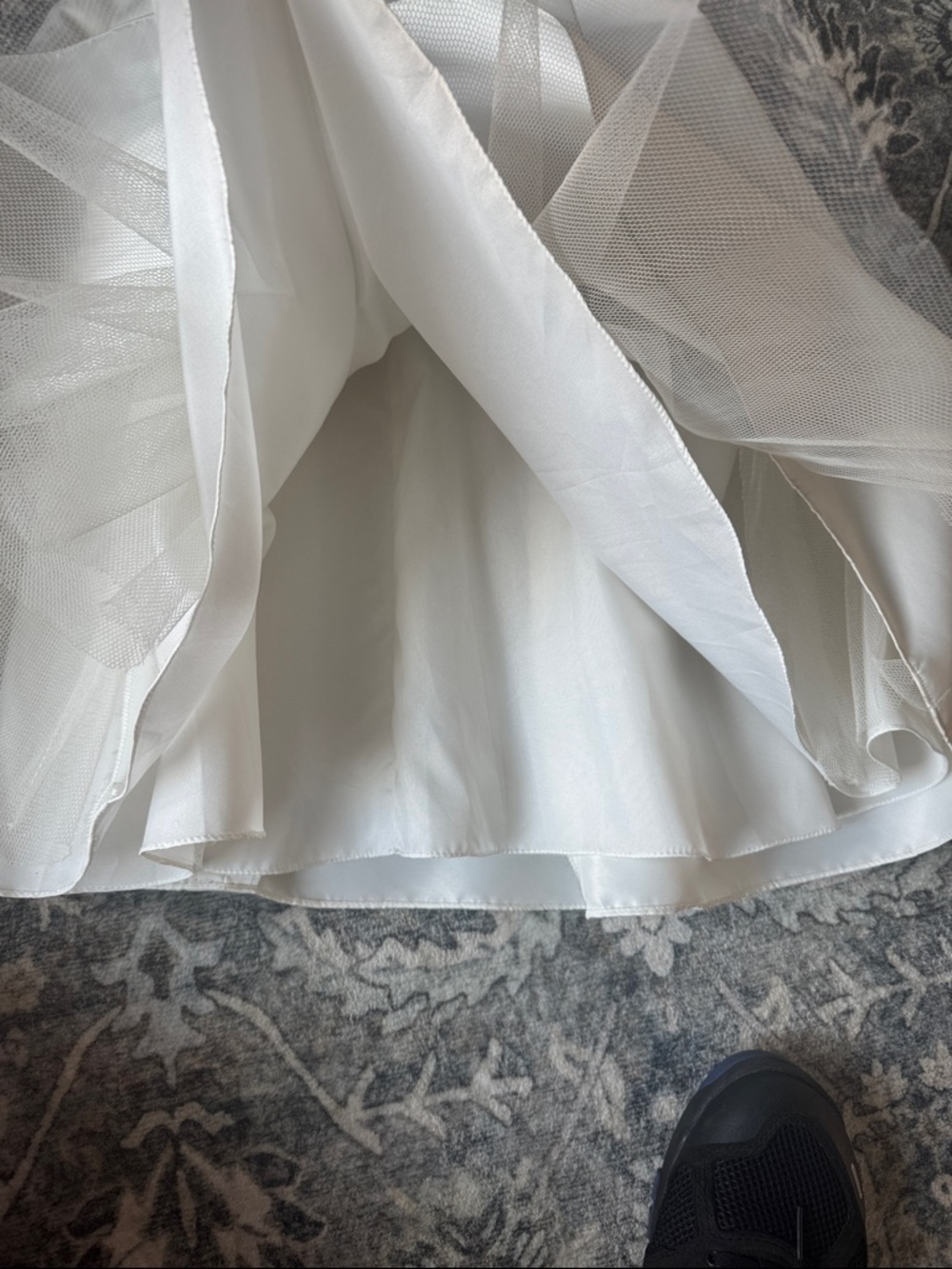 David’s Bridal Girls Dress - Picture 4 of 9